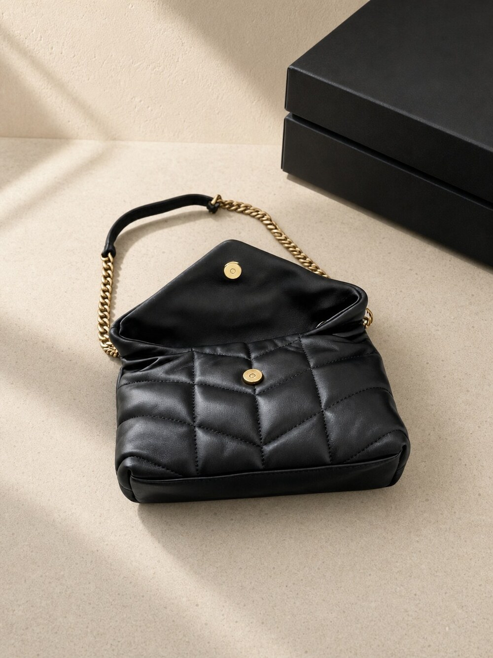 Yves Saint Laurent 577476 1EL0J 1000 Black Puffer Small Chain Bag - Picture 2 of 6